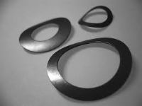 CURVED SPRING WASHERS