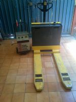 PATIN HIDRULICO YALE ELECTRICO