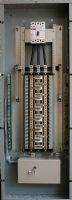 Breaker Command Tablero alumbrado inteligente 42 polos, 250 A.