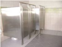 mamparas para sanitarios