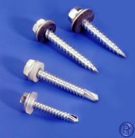 Tornillos ensamblados